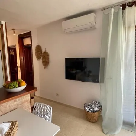 Apartamerica Garden - 150 Metres From The Apartamento *