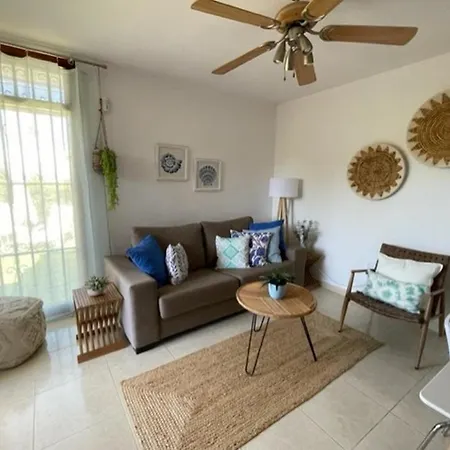 Apartamento Apartamerica Garden - 150 Metres From The Playa de las Americas (Tenerife)