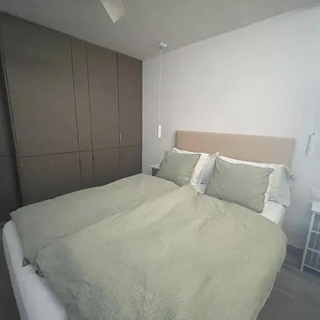 Apartamerica Garden - 150 Metres From The Apartamento Playa de las Americas (Tenerife)