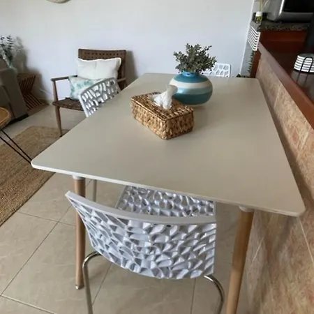 Διαμέρισμα Apartamerica Garden - 150 Metres From The