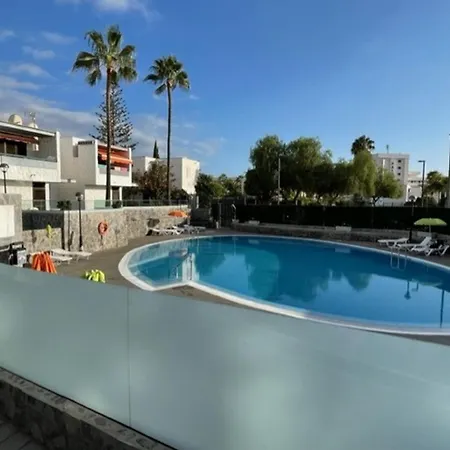 Apartamerica Garden - 150 Metres From The Πλάγια ντε λας Αμέρικας
